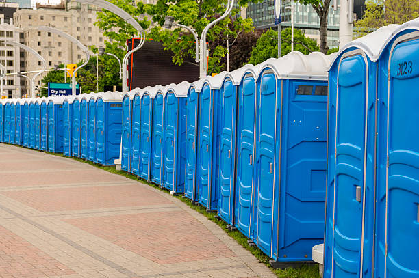 Best Portable Restroom Maintenance and Cleaning  in Oakton, VA